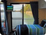 What luxury, sitting in bed, watching TV and taking in the scenery as it floats by!